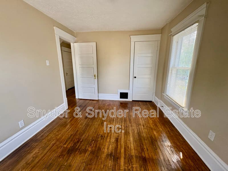 Akron House: 117 Dodge Avenue