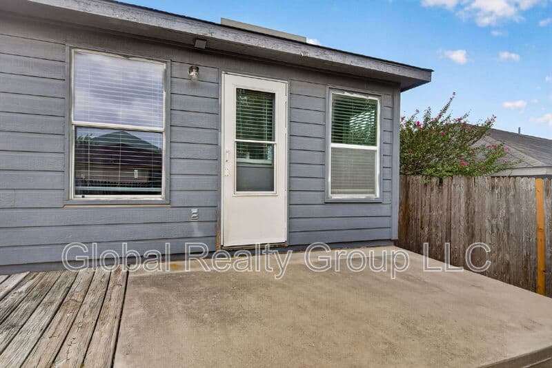 Cibolo House: 117 Creek Run