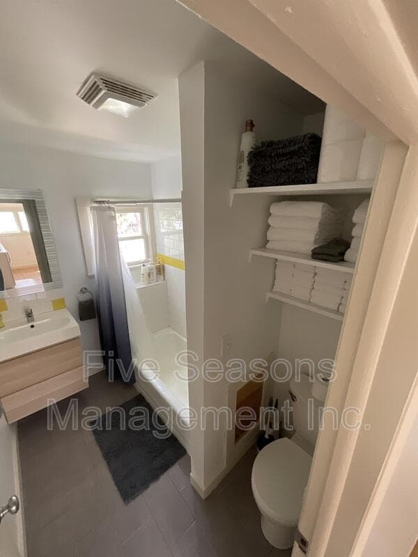 Burlington Condo: 133 Elmwood Avenue - 4