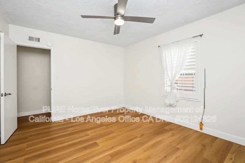 Gardena House: 12920 Ardath Ave