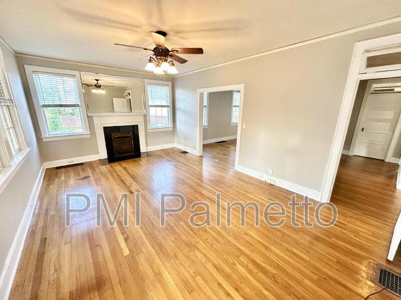 Cayce House: 1419 Axtell Drive