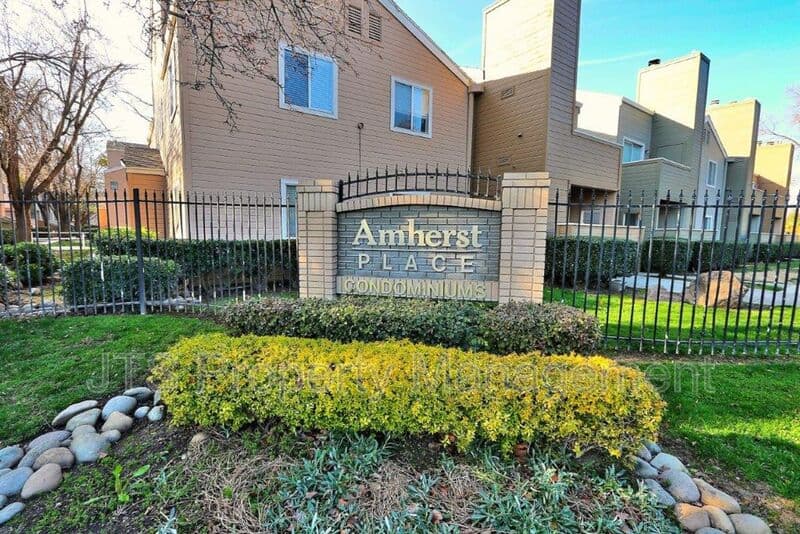 Sacramento Condo: 1019 Dornajo Way