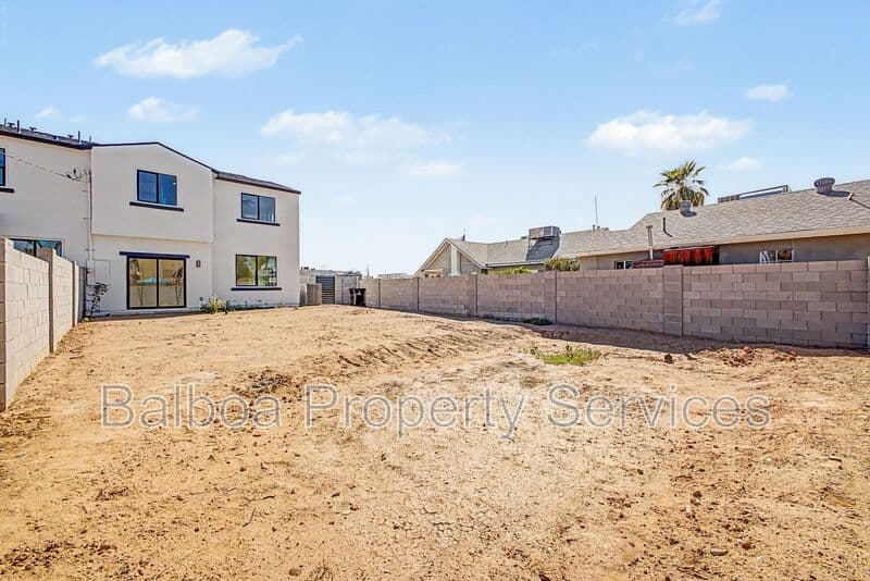 Phoenix Condo: 920 E Pasadena Ave