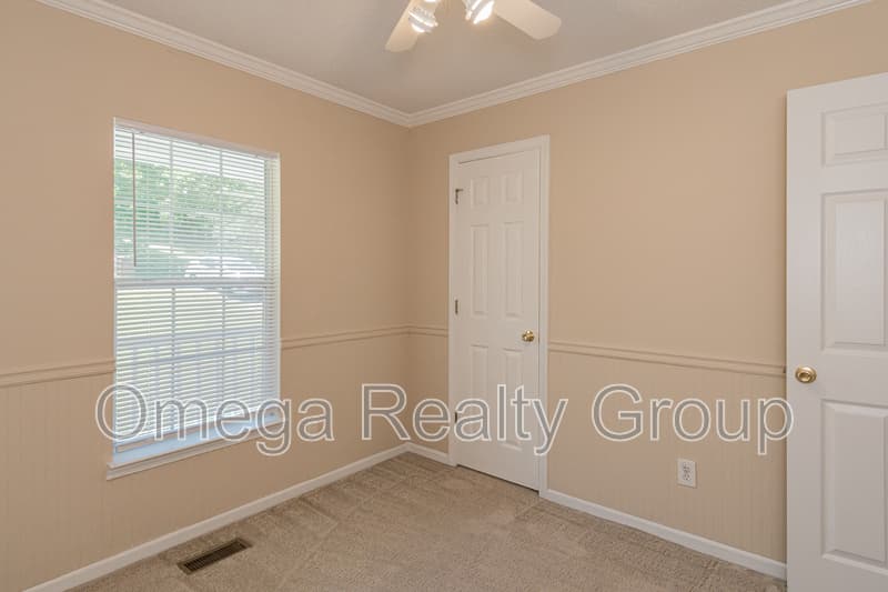 Pinson House: 6450 Kimberly Loop