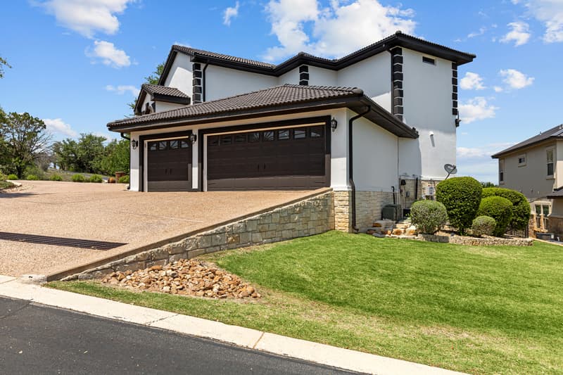 Horseshoe Bay House: 112 Big Sky