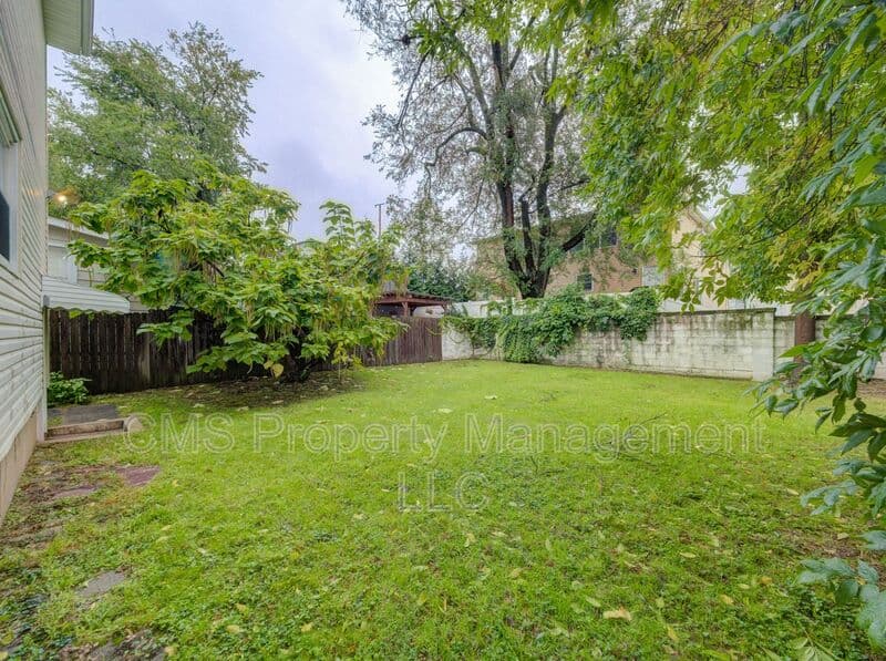Vauxhall Condo: 287 Montclair Avenue