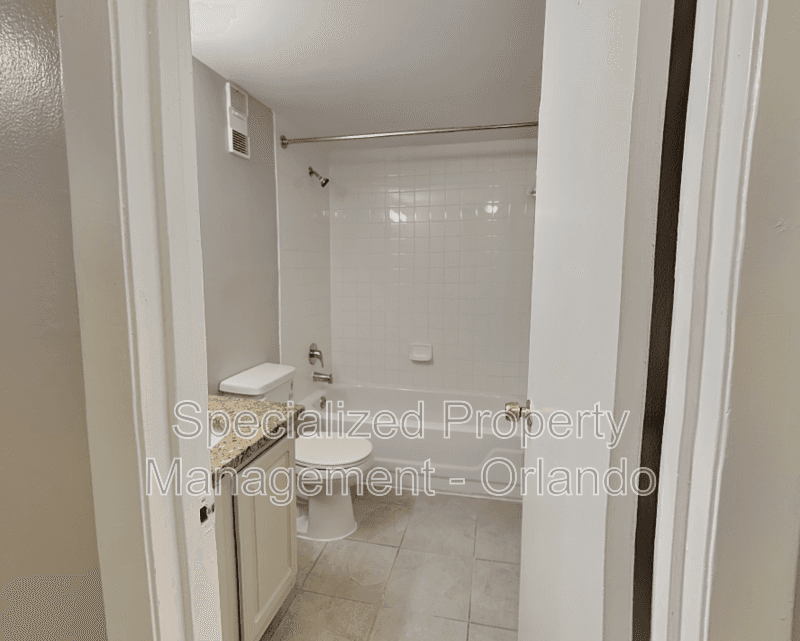 Altamonte Springs Condo: 918 Lake Destiny Rd