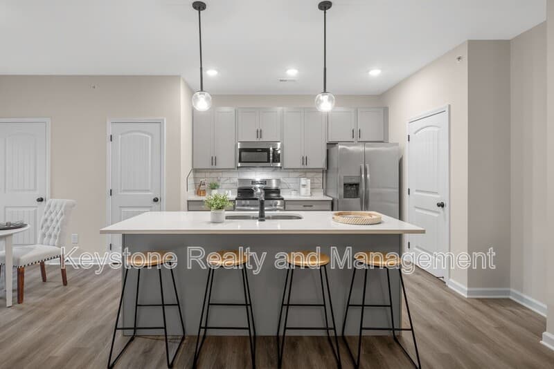 Clarksville Apartment: 15 Millswood Drive