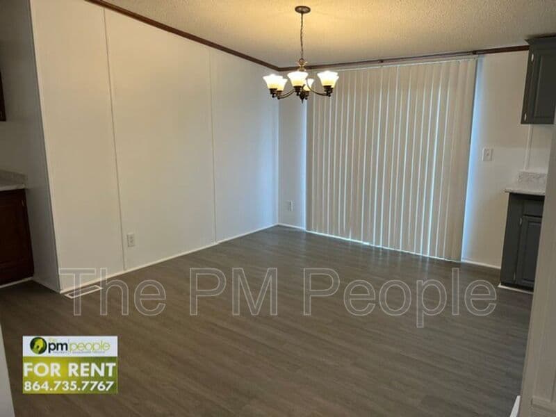 Easley House: 920 Prince Perry Rd.