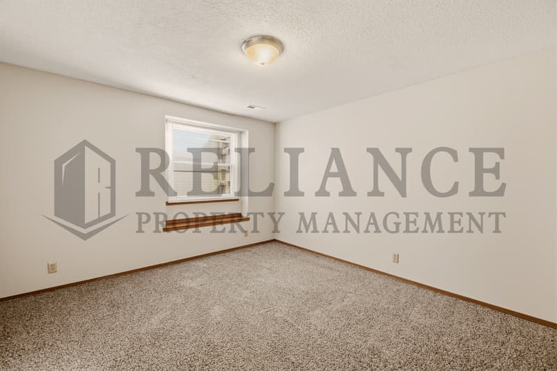 Wichita House: 9228 East Mount Vernon Street