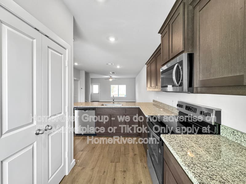 Dallas House: 4233 Lava Forest Dr