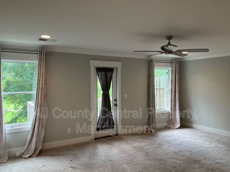 Bessemer House: 415 Sunbelt Dr