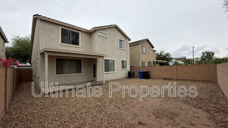 Surprise House: 15089 N 173rd Dr