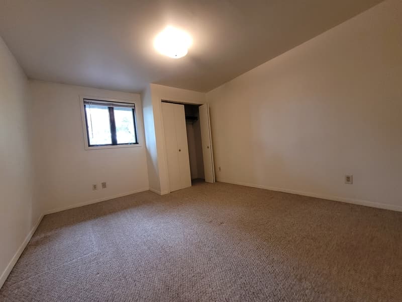Appleton Condo: 1401-1403 North Birchwood Avenue - 1401