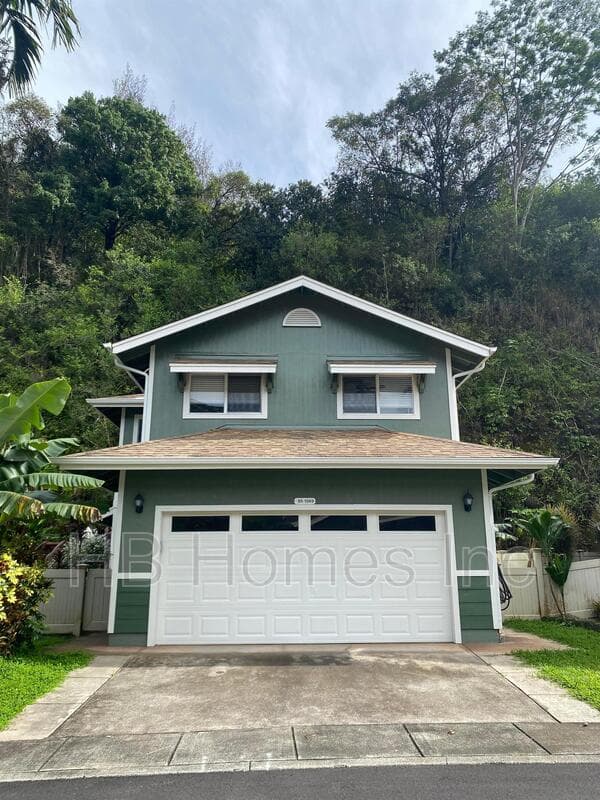 Mililani Condo: 95-1349 Wikao Street