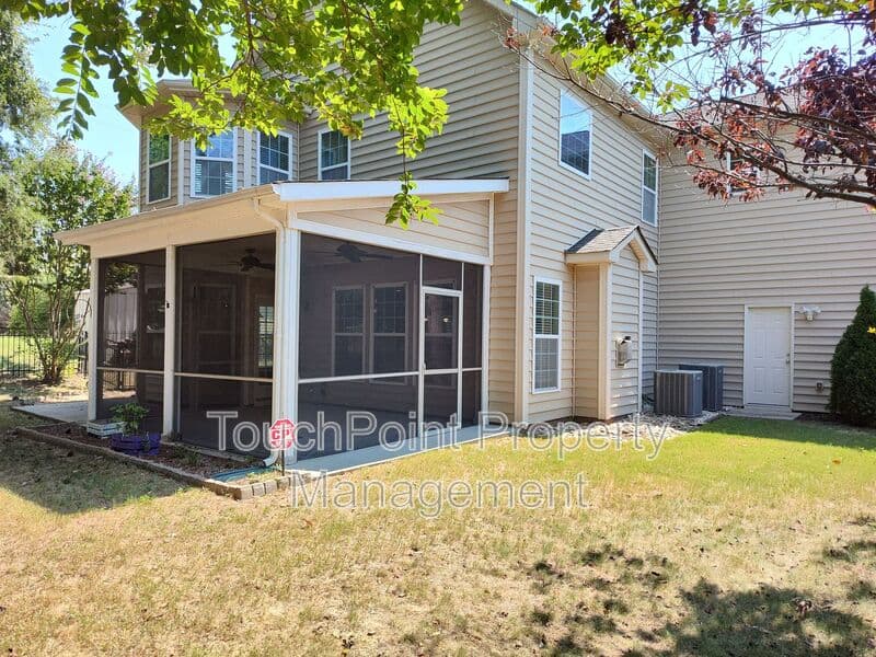 Charlotte House: 8611 Burnside Ln