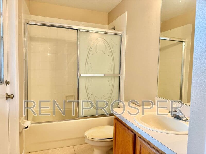 Orlando House: 7112 Hiawasee Overlook Dr