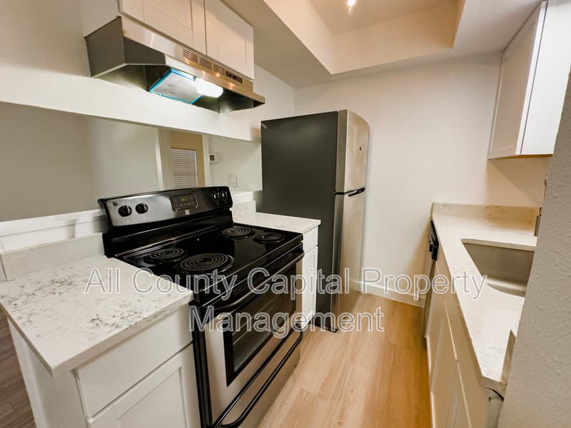 Austin Condo: 4501 Witham Lane