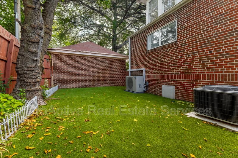 Norfolk Condo: 734 Shirley Avenue - A