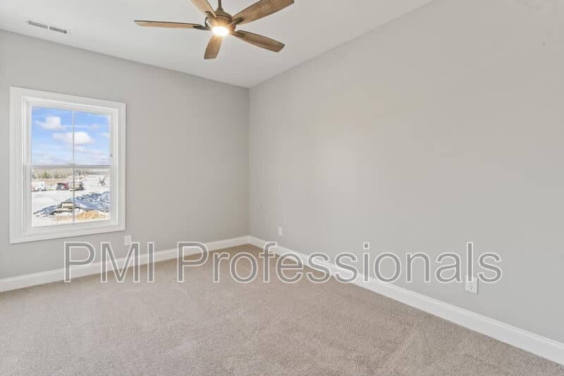 Murfreesboro Townhome: 2124 Gracie Bug Loop
