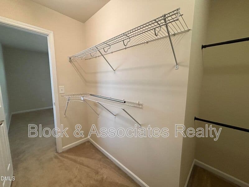 Wake Forest House: 1429 Kirkwood Hill Way