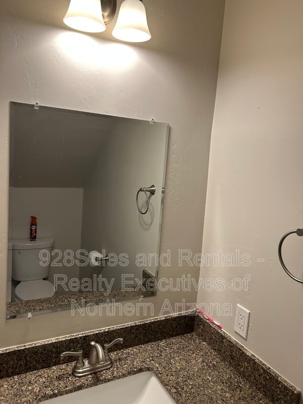 Flagstaff Townhome: 2107 N West St