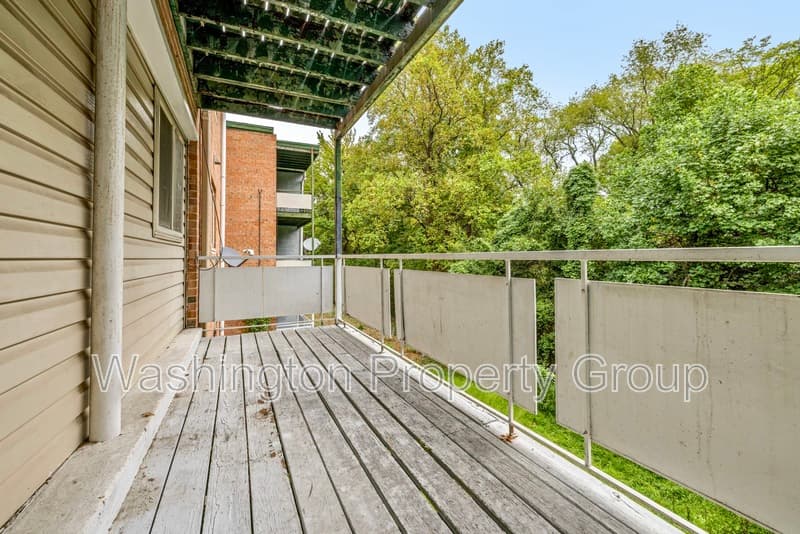 Temple Hills House: 3009 Southern Ave