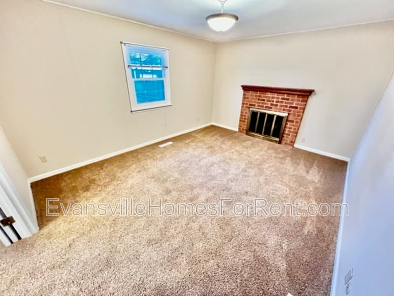 Evansville House: 4210 Keck Ave