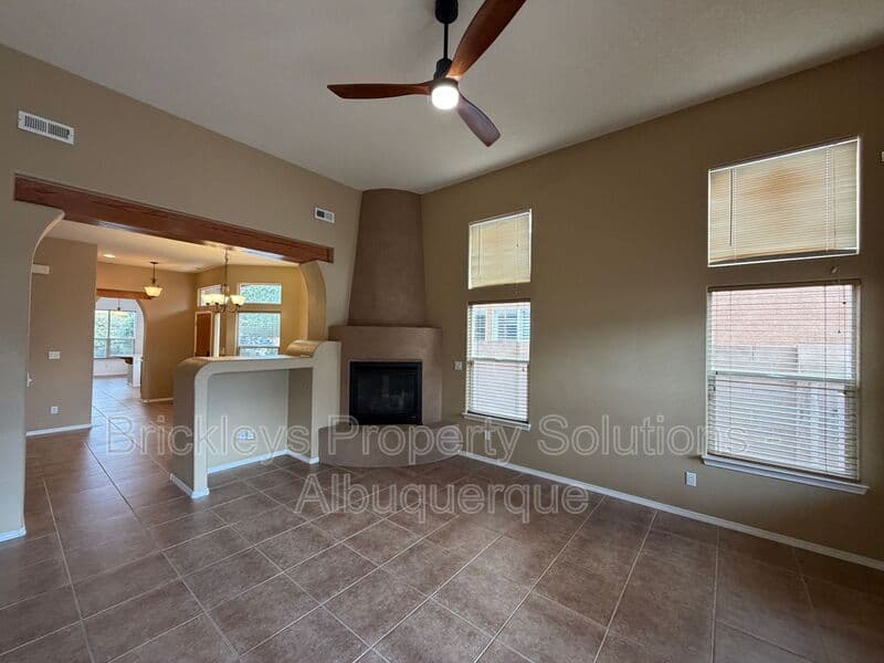 Rio Rancho House: 65 Willow Trace Court SE