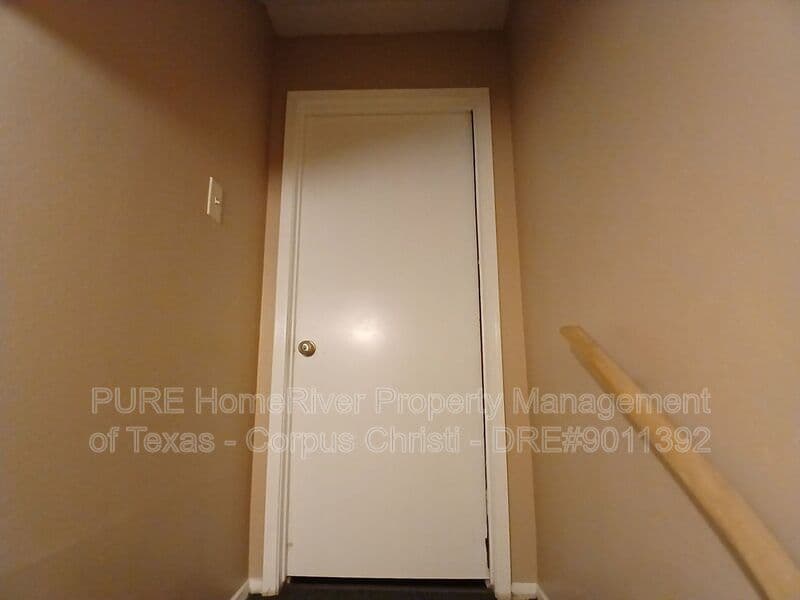 Corpus Christi Townhome: 4401 River Valley Dr