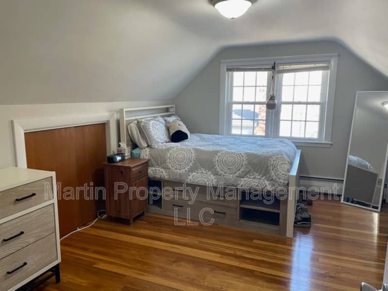 Wakefield House: 533 Water Street