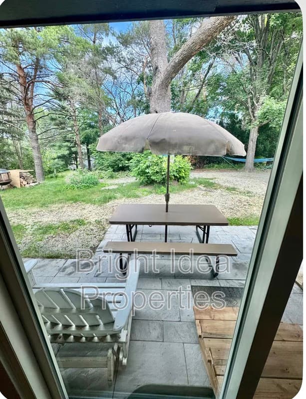 Saint Paul House: 896 Hadley Lane North
