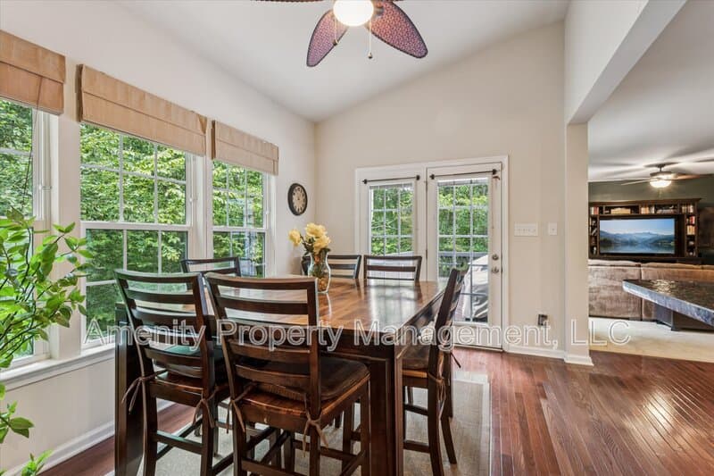 Toano House: 3271 Newland Court