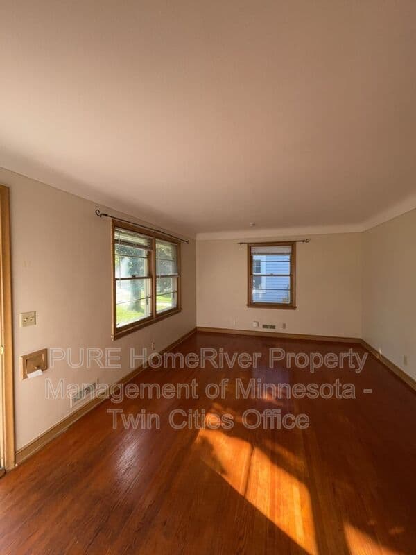 Minneapolis House: 5812 Emerson Ave S