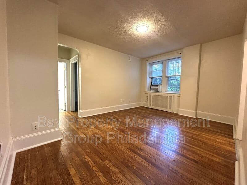 Philadelphia Condo: 2809 W Queen Ln