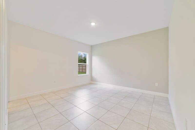 Ocala House: 464 Marion Oaks Dr