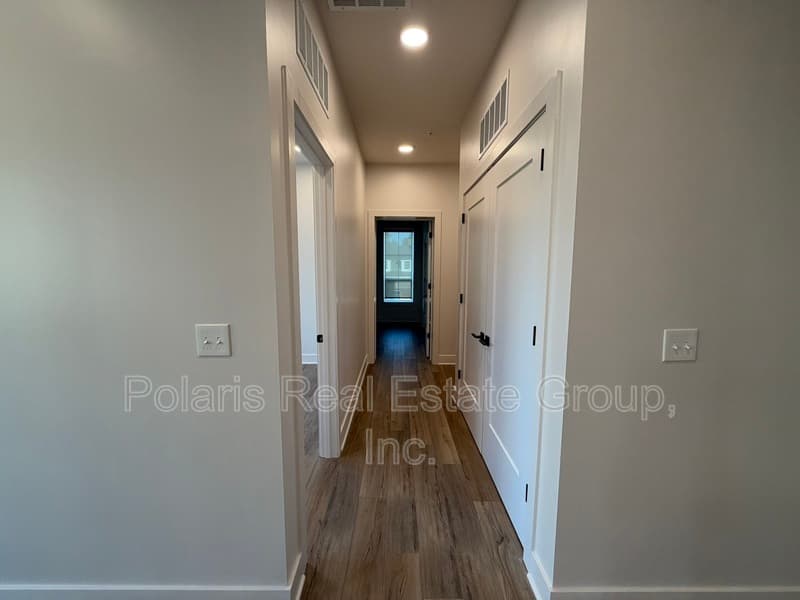 Carmel Condo: 925 Veterans Way