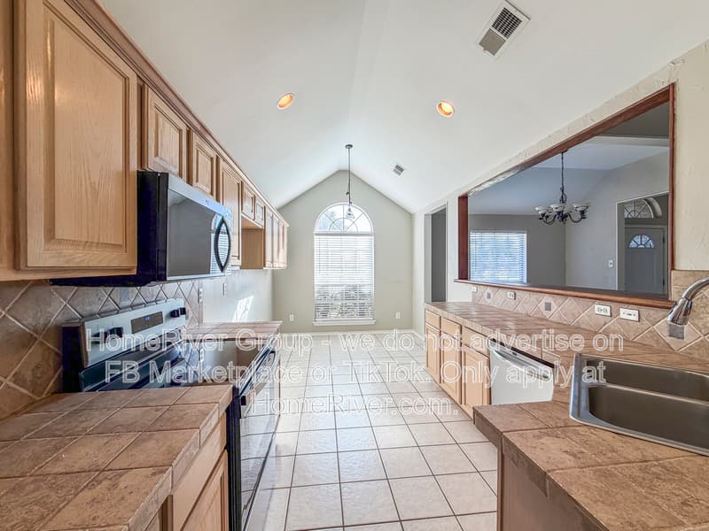 Frisco House: 8101 Durham Dr