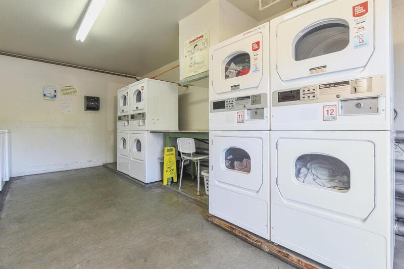 Los Angeles Condo: 12500 Culver Boulevard - 213