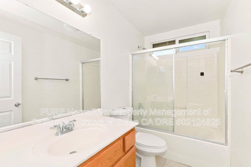 Murrieta House: 31931 Blanca Ct
