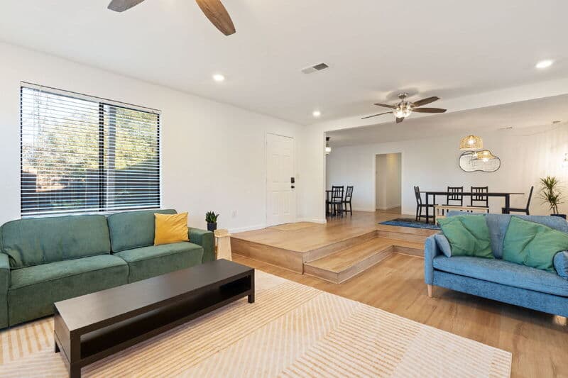 Carmichael House: 2122 Gunn Road