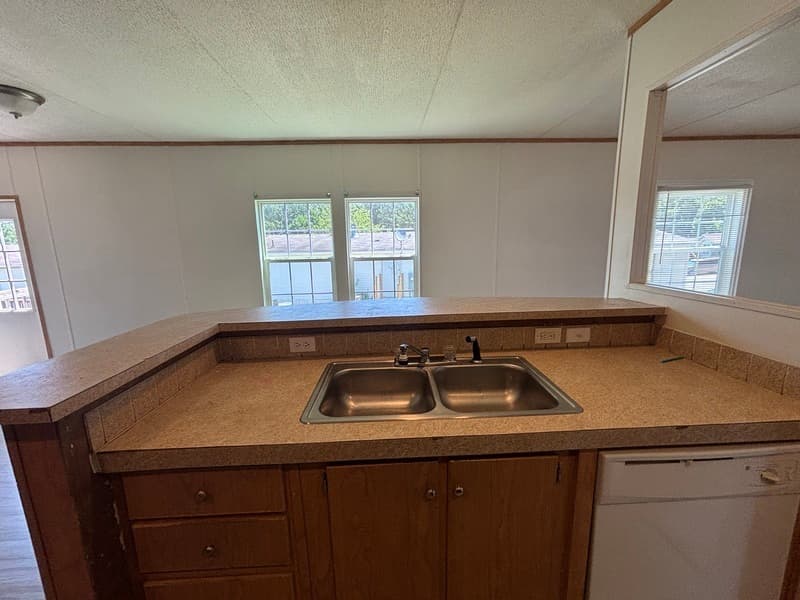 Charlotte House: 10111 Piney Creek Court