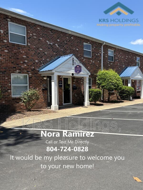 N Chesterfield Townhome: 5228 Goolsby Ct