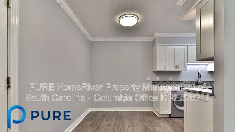 Columbia House: 1311 Old Manor Road