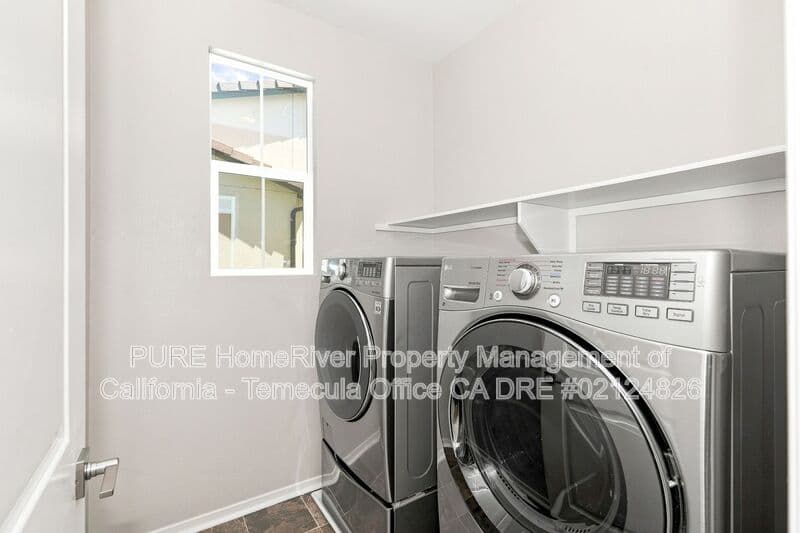 Temecula House: 45576 Calle Luna