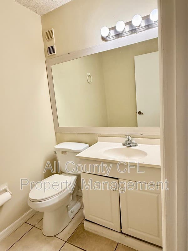 Orlando Condo: 4562 Pheasant Run Drive