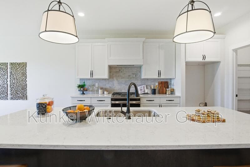 O'Fallon House: 829 Bushwood Way