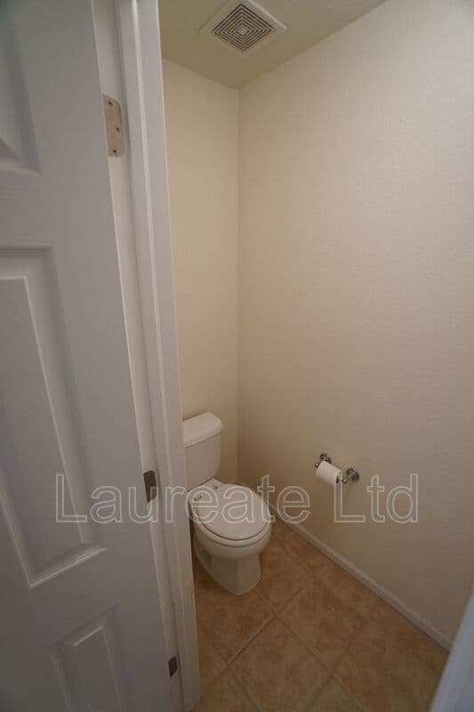 Commerce City House: 10213 Uravan St
