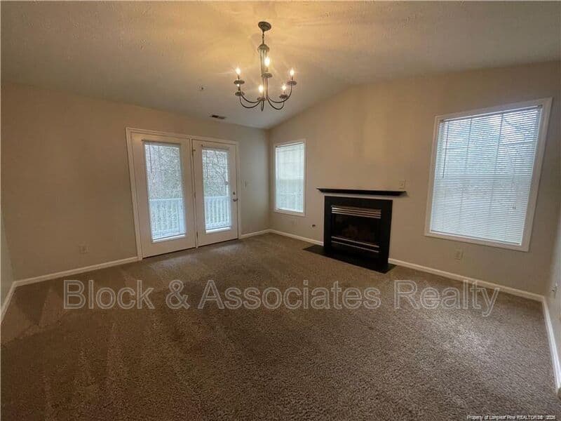 Fayetteville House: 241-12 Waterdown Drive