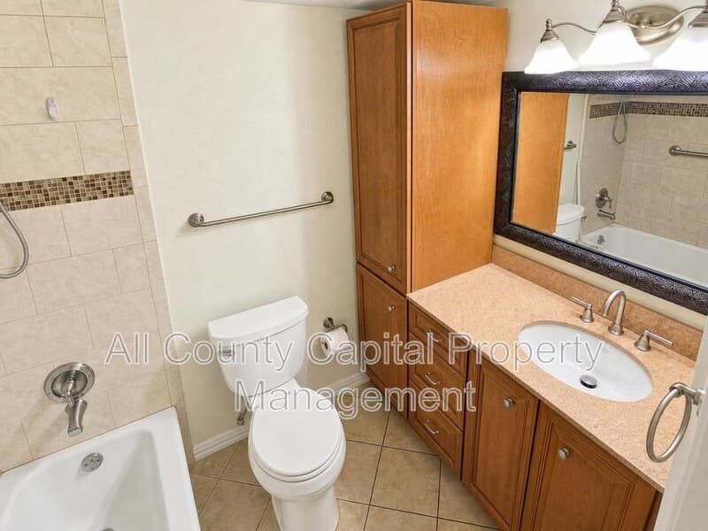 Austin Condo: 7920 Rockwood Ln